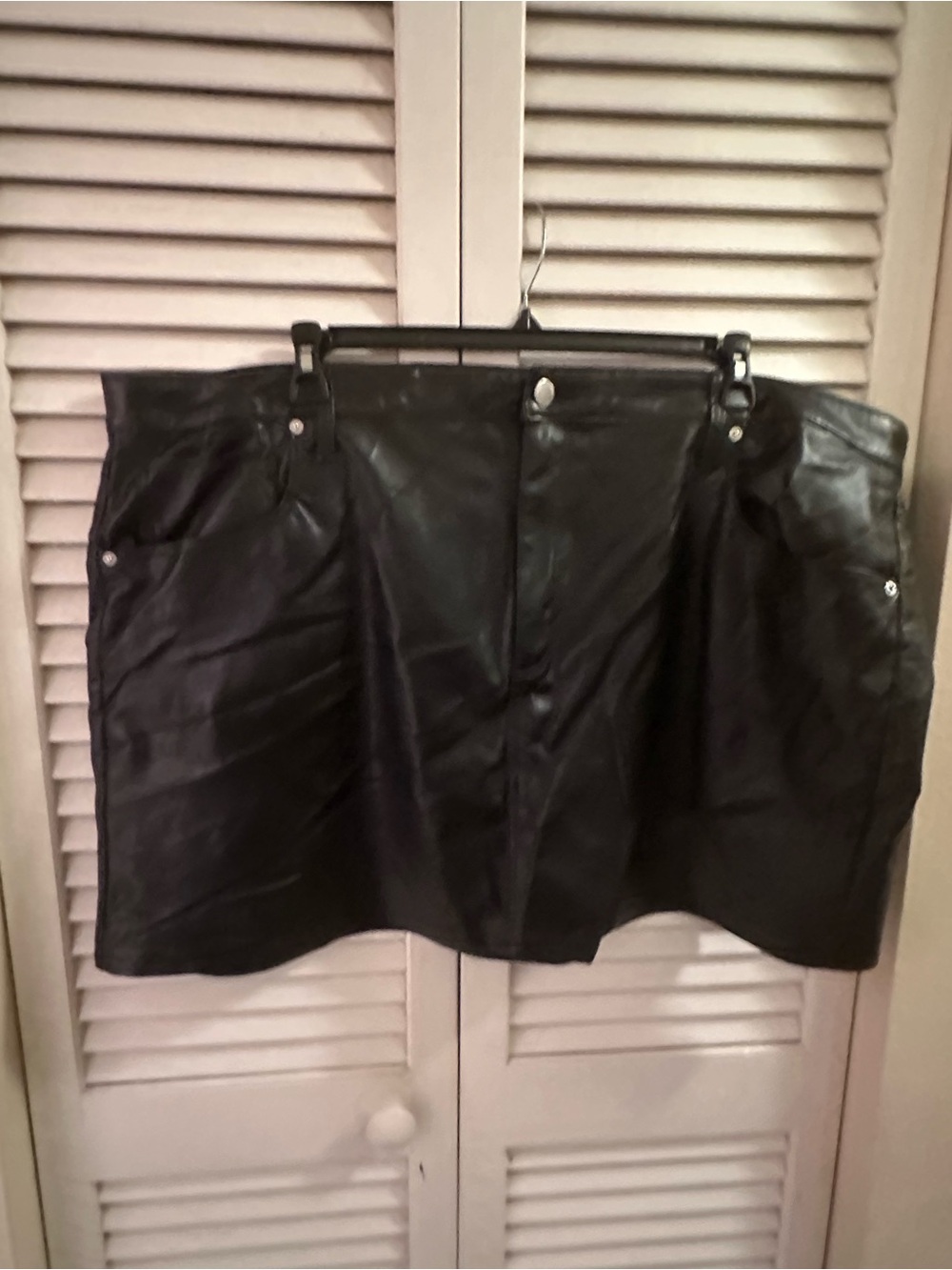 Universal Thread Black Faux Leather Mini Skirt